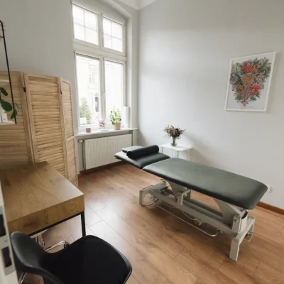 Gabinet fizjoterapii w ciałodbaniu.